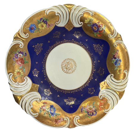 Tulowice Porcelain Poland (Polonia 1889-2001)  - Piatto da muro in porcellana dipinta a mano nei motivi floreali