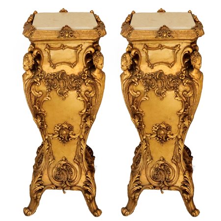 Coppia di gueridon in legno dorato, 20 century