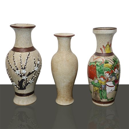 Gruppo di 3 Vasi cinesi, 19 century