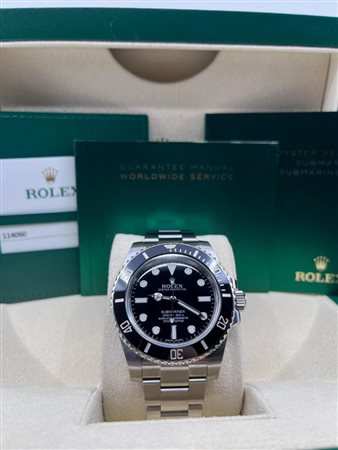 ROLEX SUBMARINER 114060