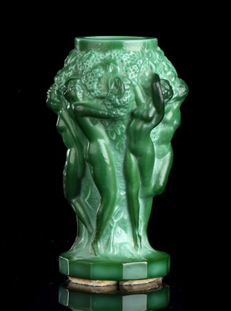 Vaso “Ingrid” - Cecoslovacchia,  HEINRICH HOFFMANN (1875-1939)