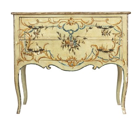 Cassettone  Luigi XVI laccato e dipinto - Lombardo-veneto, XVIII secolo 