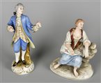 LOTTO DI 2 SCULTURE in ceramica marca "Richard Ginori" raffiguranti figure...