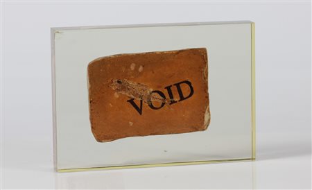 BRECHT GEORGE (1926 - 2008) Void. 1984. Inclusione in plexiglass. Cm 12,00 x...