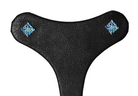 Orecchini in oro bianco e zaffiri, di forma quadrata