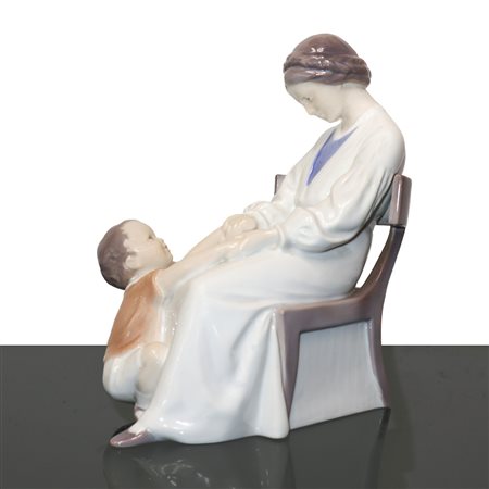 Copenaghen - Mamma di Dickies, scultura in porcellana lucida