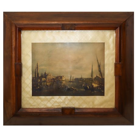 Mobile con segreto portaoggetti