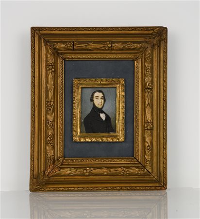 Andrea De Castro ( - ) 
Ritratto di giovane uomo con cravatta e spilla 
 cm 7x5,5; con cornice cm 24,5x20,5