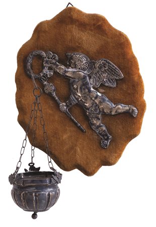  
Lotto di venti composizioni in argento e porta acquasantiere.  
 