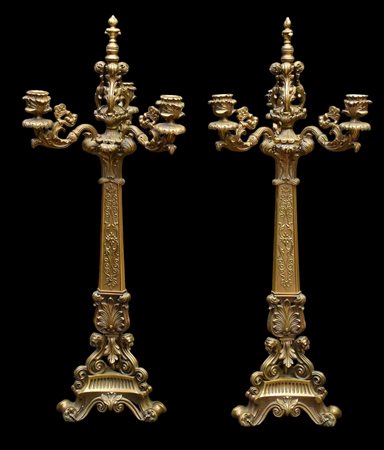 coppia di candelabri in bronzo sec XIX<br>cm.x h. 