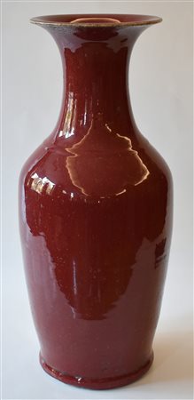 Cina vaso in porcellana sangue di bue<br>cm.x h. 