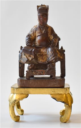 Cina scultura in legno laccato<br>cm.x h. 16