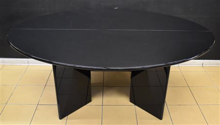 Simon Gavina tavolo Antella nero design Kazuhide 