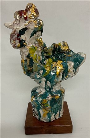 Ernesto Treccani "Galletto" 
terracotta smaltata in verde, bianco, giallo e oro,