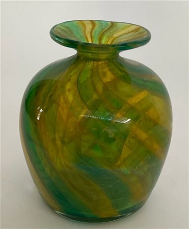 Mdina Glass Vaso in vetro soffiato trasparente a canne ritorte verdi e gialle (h