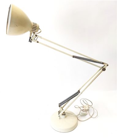 Lampada da tavolo in metallo verniciato bianco modello "Naska Loris". Produzion