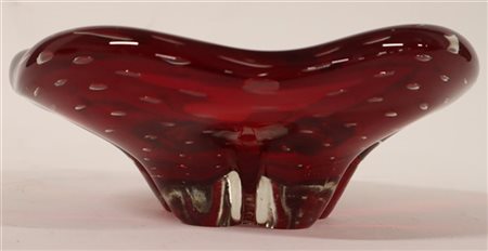 Manifattura di Murano Centrotavola in vetro rosso trasparente con inclusioni di
