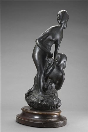 Maestro del secolo XX 

"Le bagnanti" 
scultura in bronzo (h cm 43) poggiante s