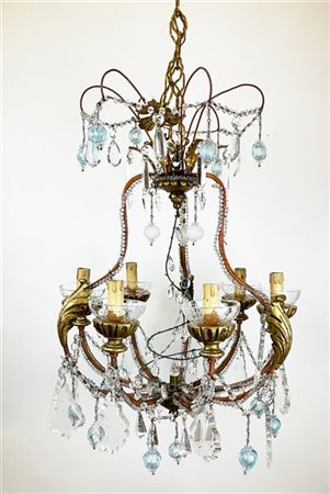 Lotto composto da un lampadario a cesto a sei luci con struttura in metallo e l