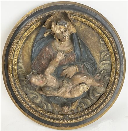 Arte del secolo XVIII, Madonna col Bambino, tondo in papier machè policromo su