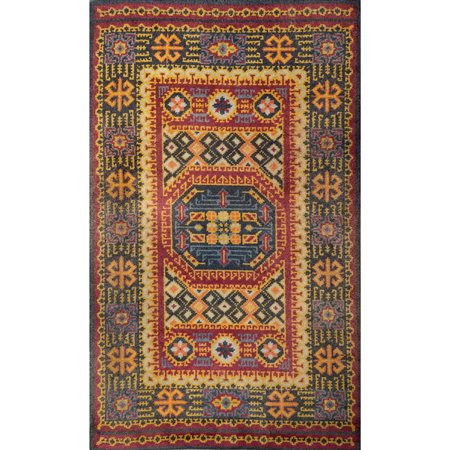 TAPPETO A DISEGNO ORIENTALE