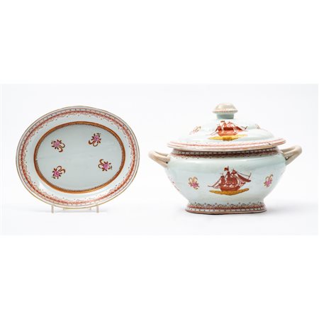 MANIFATTURA INGLESE DEL XIX SECOLO, Zuppiera con piatto