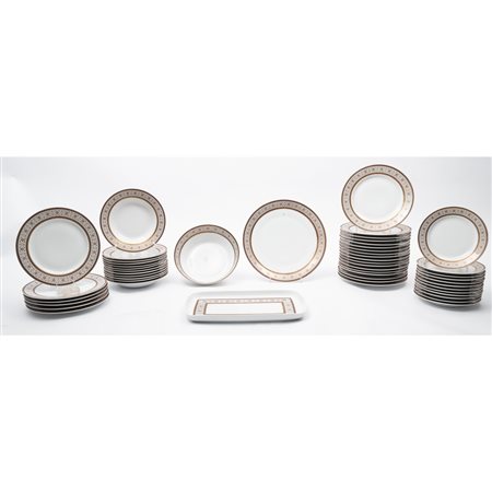 BAVARIA VOHENSTRAUSS, Servizio di piatti