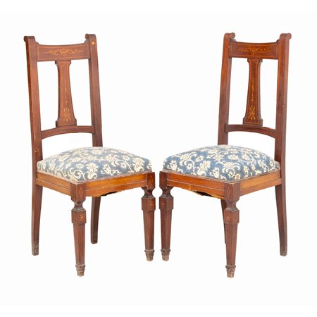 MANIFATTURA INGLESE DEI PRIMI DEL '900, Coppia di sedie