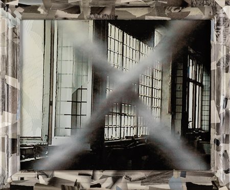 Vincenzo Castella (1952)  - Da: Frame n.82. Vigo, 1998