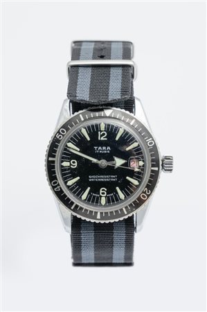 Tara Diver, anni 70 Cassa rotonda in acciaio e metallo cromato, lunetta in...