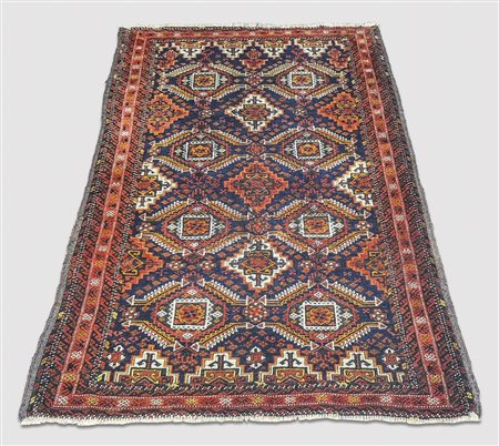 TAPPETO PERISIANO fondo blu, campo con motivo geometrici cm 175x102