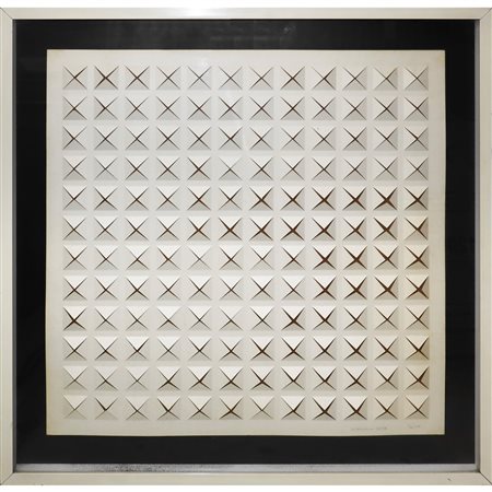 Dadamaino (Milano  1930-Milano 2004)  - Rilievi, 1960/1974