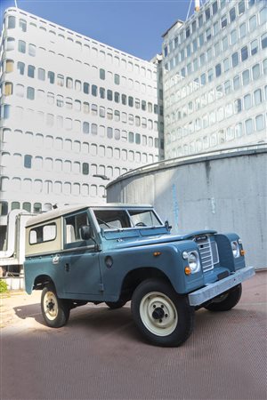 ROVER<BR>Land Rover Defender  88 III serie