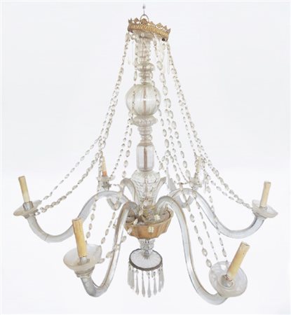 Lampadario a sei bracci