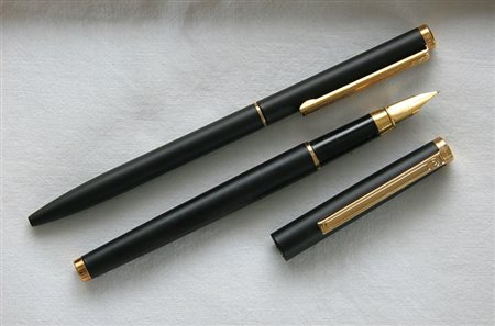 Ballograf stilografica + una penna a sfera - nera satinata