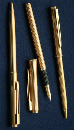 Waterman Executive stilografica con pennino oro 18 kt + 2 penne a sfera -...