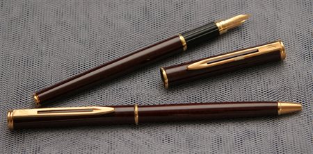 Waterman Executive stilografica con pennino oro 18 kt + penna a sfera - lacca...