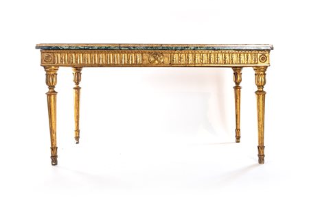  Tavolo da centro di gusto Luigi XVI in legno dorato, fine XIX/inizi XX secolo