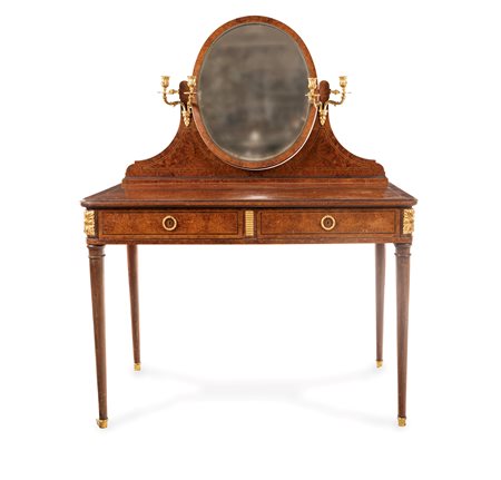  Toeletta in mogano, Francia, seconda metà del XIX secolo