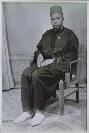 SALLA CASSET Senza titolo, s.d. fotografia in b/n cm. 45,5x31,5 firma e...