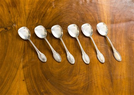 Sei cucchiaini da gelato in argento