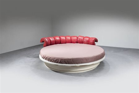 LUIGI MASSONI<BR>Letto da centro mod. Lullaby