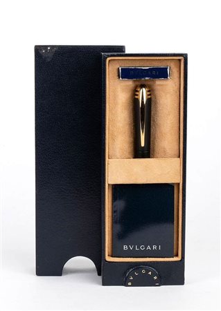  
BULGARI: penna stilografica, pennino in oro 18k, anni '90 
 