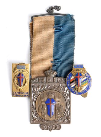  
Canottaggio, Italia, lotto distintivi anni '30 1938
metallo varie