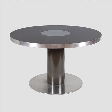 Willy Rizzo (4) Italia, anni 70 tavolo: 71x120 cm. - sedie: 77x48x50 cm.