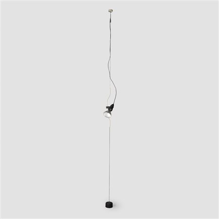 Achille Castiglioni e Pio Manzù, prod. Flos Italia, 1971 h. 300 cm.