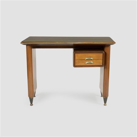 Manifattura italiana anni 50 70x93x46 cm.