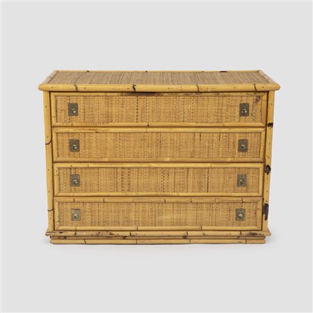 Manifattura italiana anni 70 75x105x47 cm.