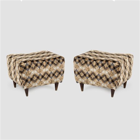 Manifattura italiana (2) anni 40 42x58x42 cm.