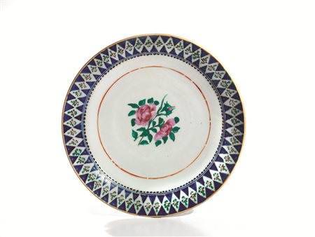 Piatto, Cina sec. XVIII-XIX, in porcellana, per il mercato islamico, decorato...